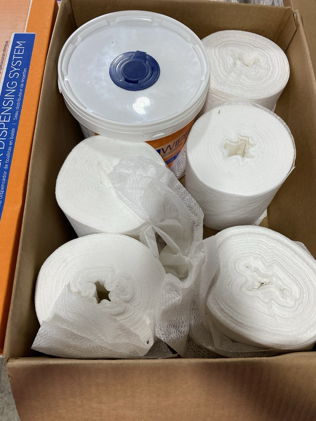 Case Of MW-60-CP-CHEMWIPE-180 Bucket Wiper Dispensing System 6 Rolls And Bucket