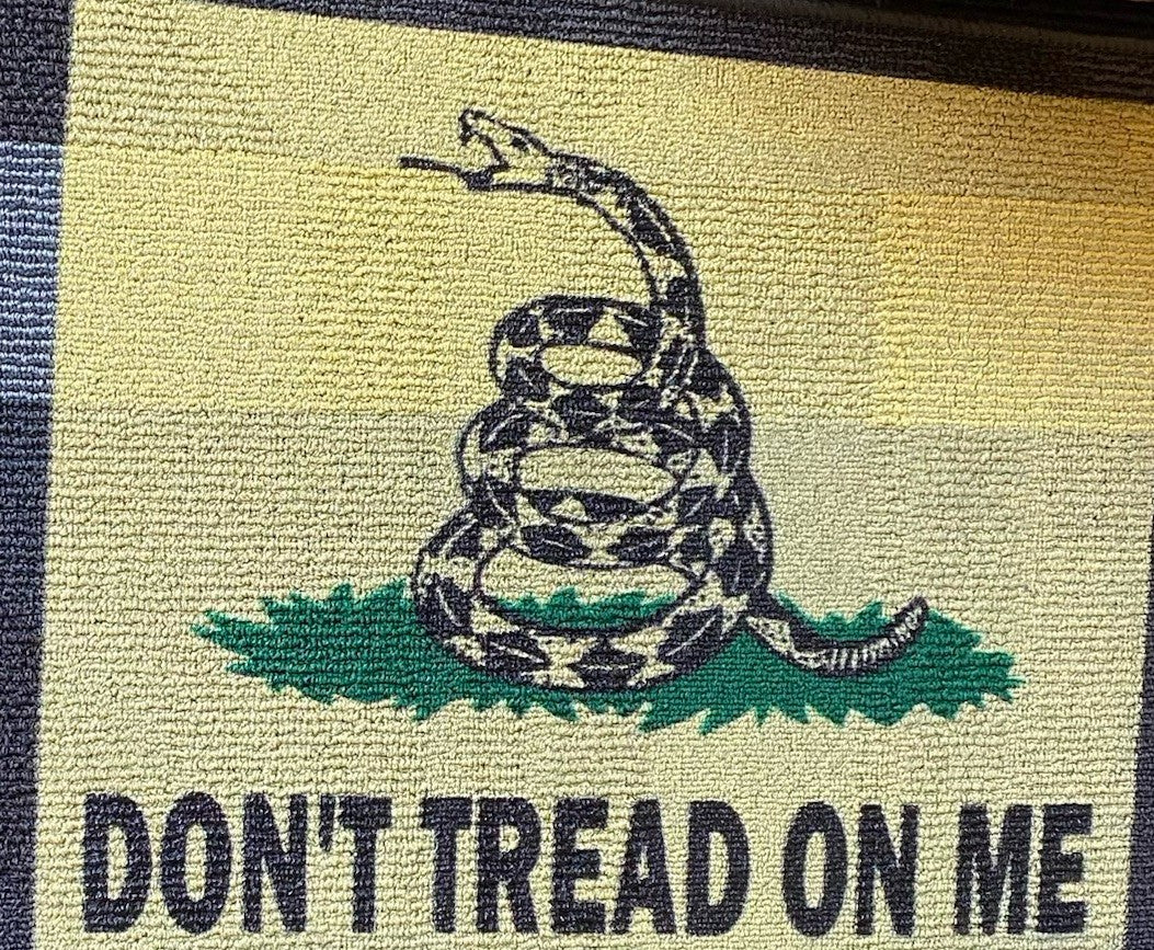 "DON'T TREAD ON ME!!" Door Mat Military Indoor/Outdoor Garage Man Cave NEW