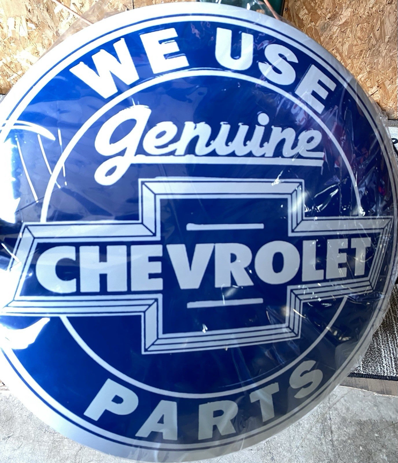 "We Use Genuine Chevrolet Parts" Metal Dome Round Circle 15" Garage Man Cave NEW